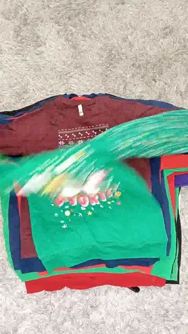 CHRISTMAS SWEATSHIRTS - 30 PCS