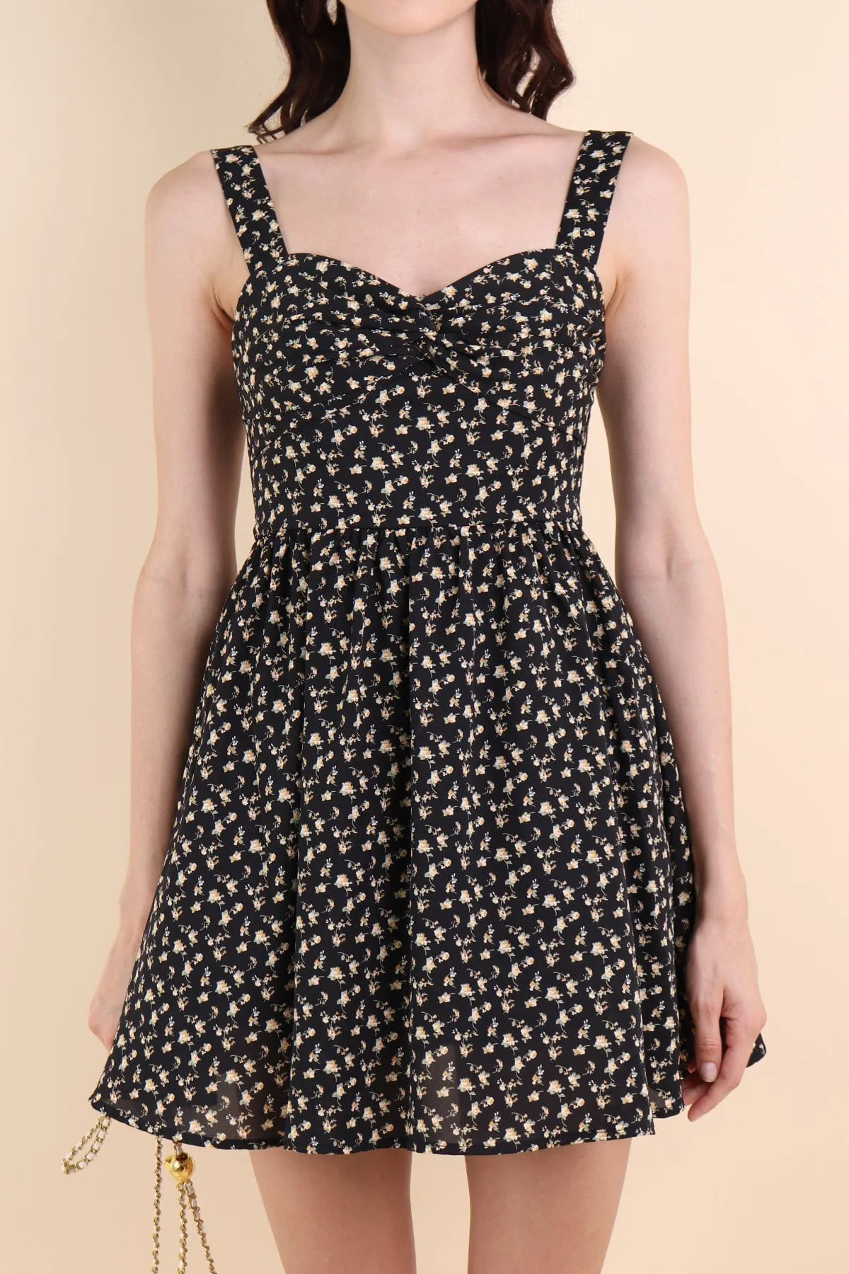 CLOVER FLORAL ROMPER DRESS IN BLACK